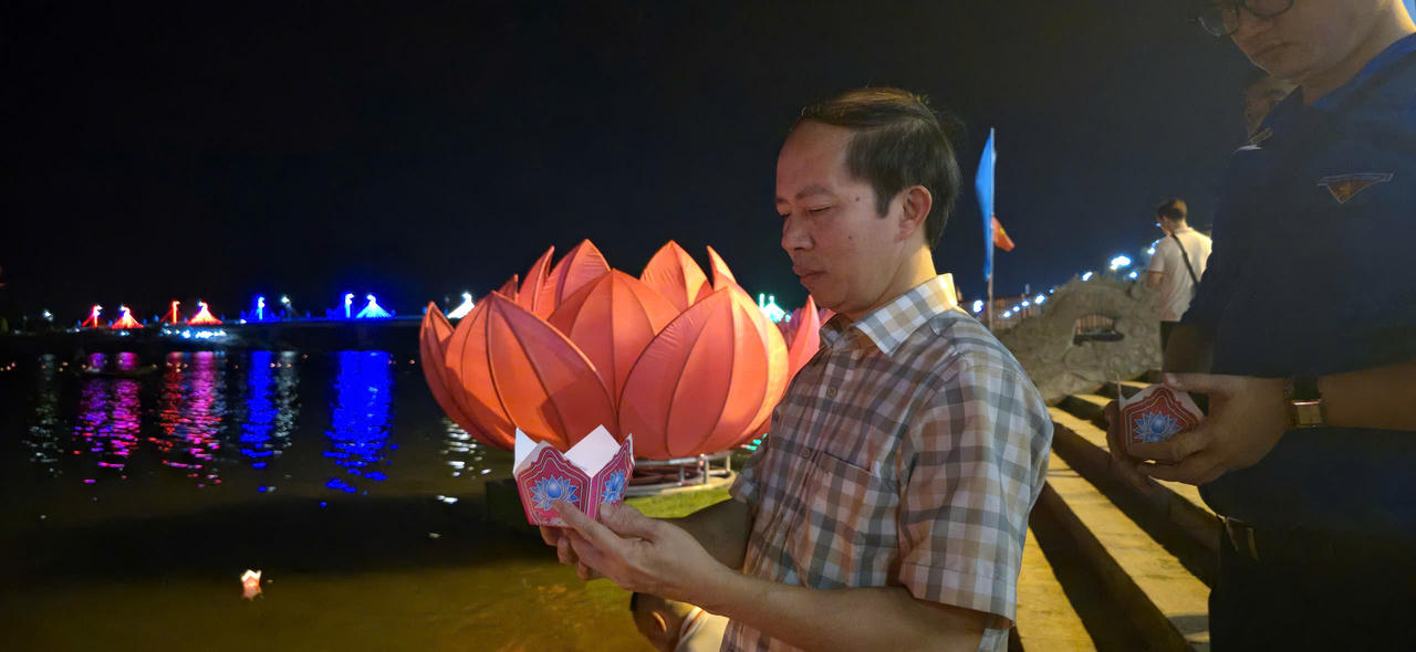 Chạm tay vào dòng Thạch Hãn huyền thoại