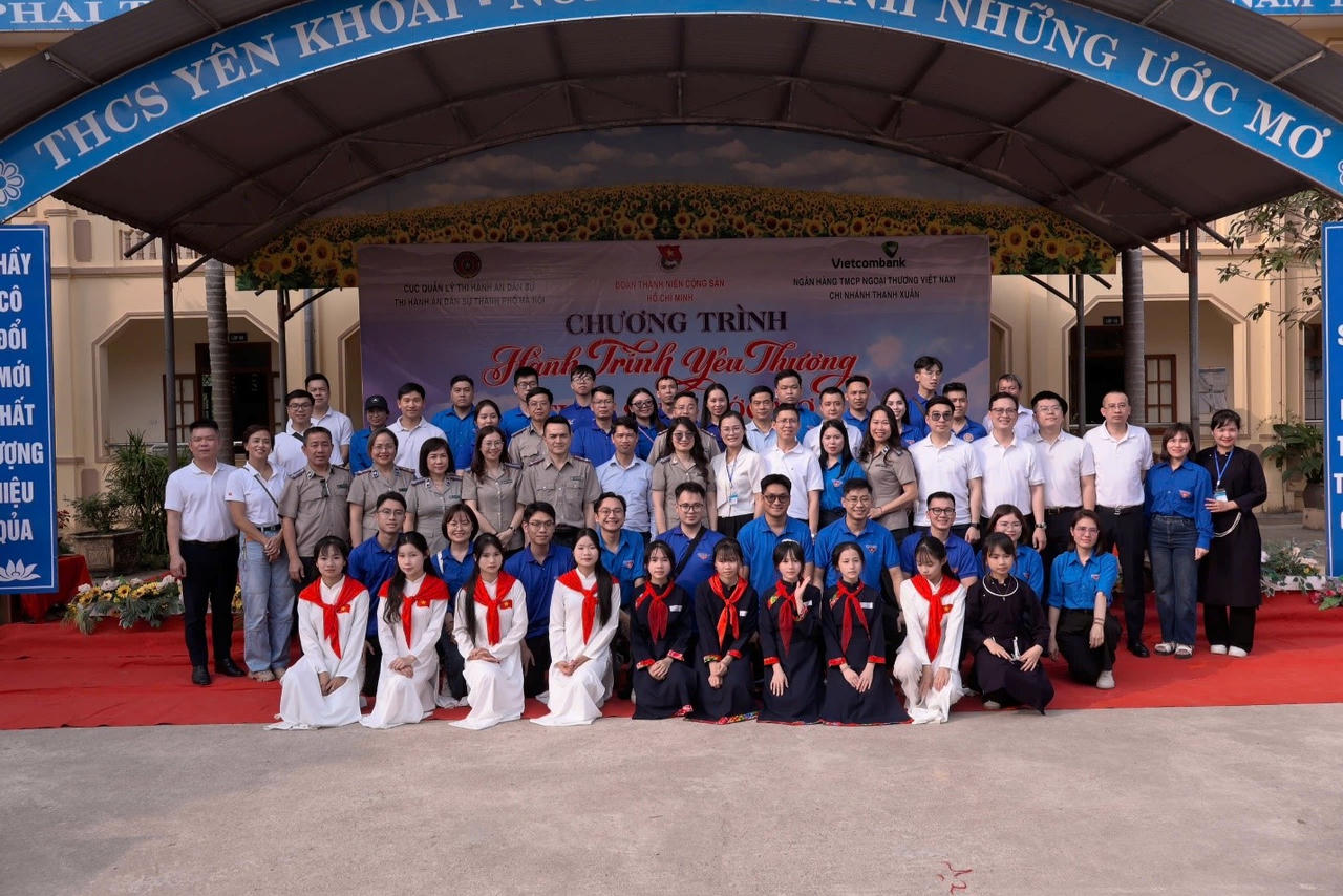 Hoạt động thiện nguyện “Hành trình yêu thương – Trao gửi ước mơ” tại tỉnh Lạng Sơn