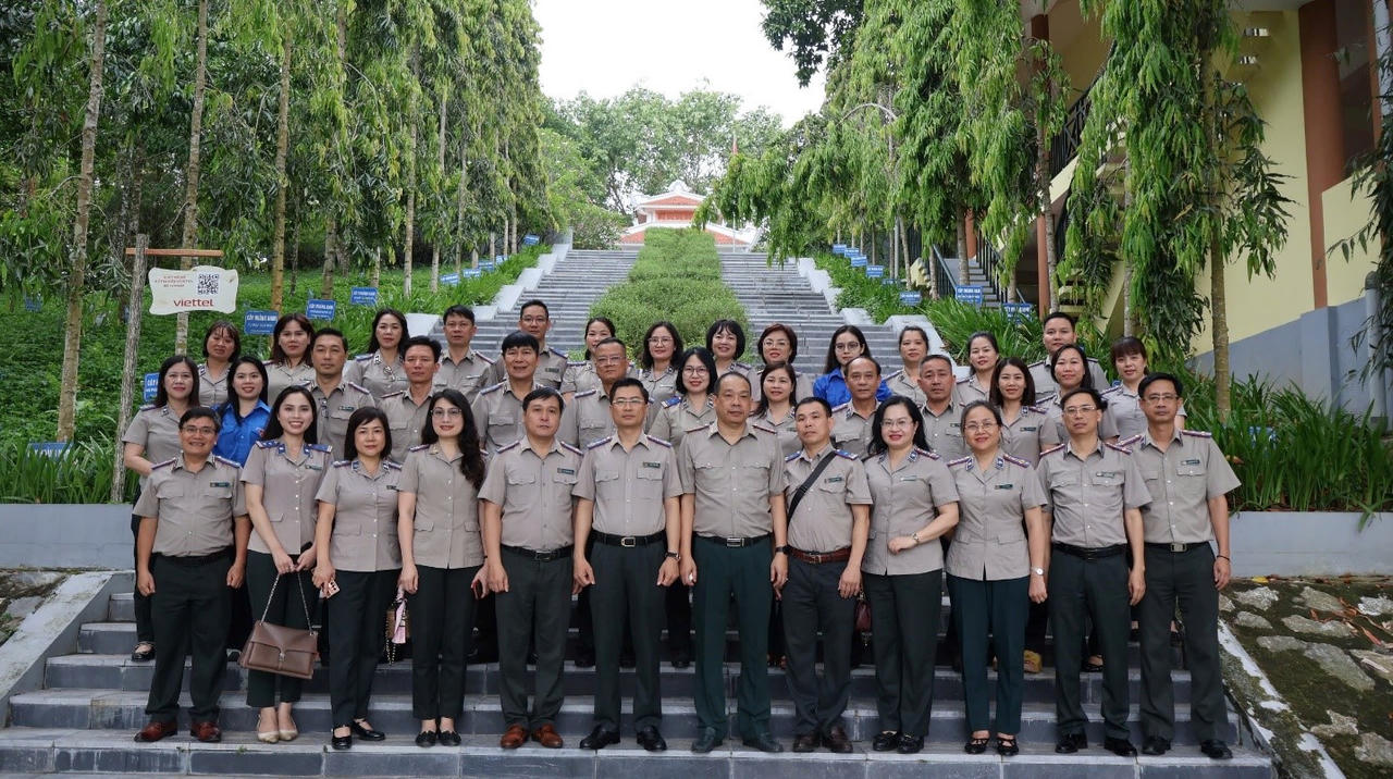 Thi hành án dân sự Hà Nội tổ chức chuỗi hoạt động kỷ niệm 80 năm Ngày truyền thống