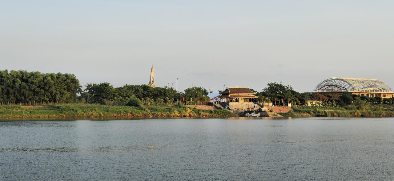 Chạm tay vào dòng Thạch Hãn huyền thoại
