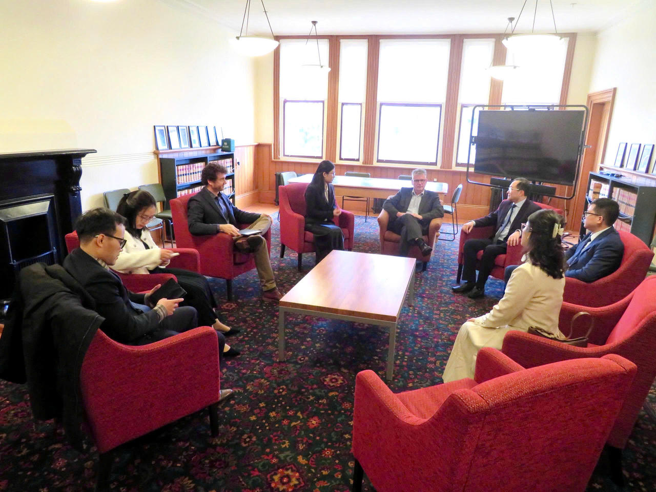 Nghiên cứu, học tập kinh nghiệm về phổ biến, giáo dục pháp luật tại New Zealand
