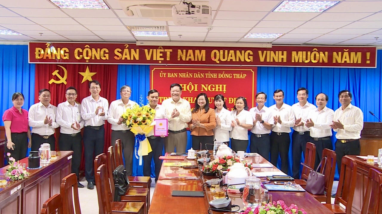 Ông Ngô Huỳnh Quang Thái - Tỉnh ủy viên, Bí thư Đảng ủy, Chủ tịch HĐND phường Mỹ Tho được bổ nhiệm giữ chức Giám đốc Sở Khoa học và Công nghệ. Ảnh: Thiện Lê