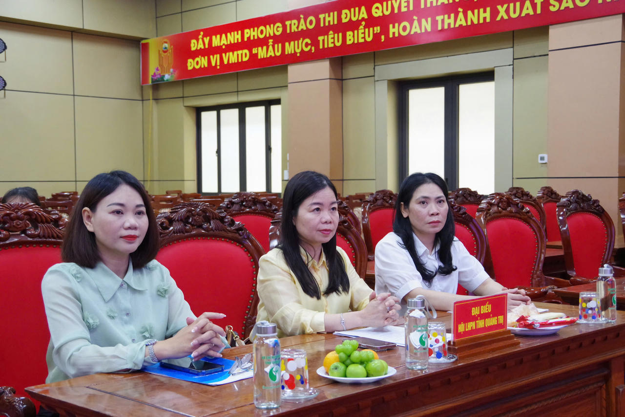 Bộ CHQS tỉnh Quảng Trị nhận đỡ đầu 10 trẻ em có hoàn cảnh đặc biệt khó khăn