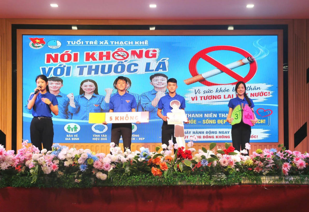 Hội thi "Tìm hiểu Luật Phòng, chống tác hại của thuốc lá và sáng kiến về phòng, chống tác hại của thuốc lá trong đoàn viên, thanh niên. Ảnh: H.T.