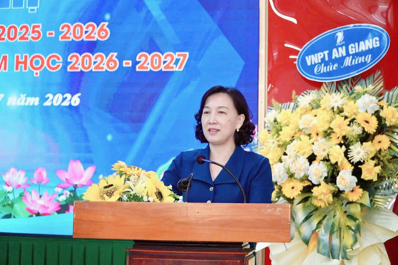 Phó Chủ tịch UBND tỉnh An Giang Nguyễn Thị Minh Thúy phát biểu chỉ đạo Hội nghị.