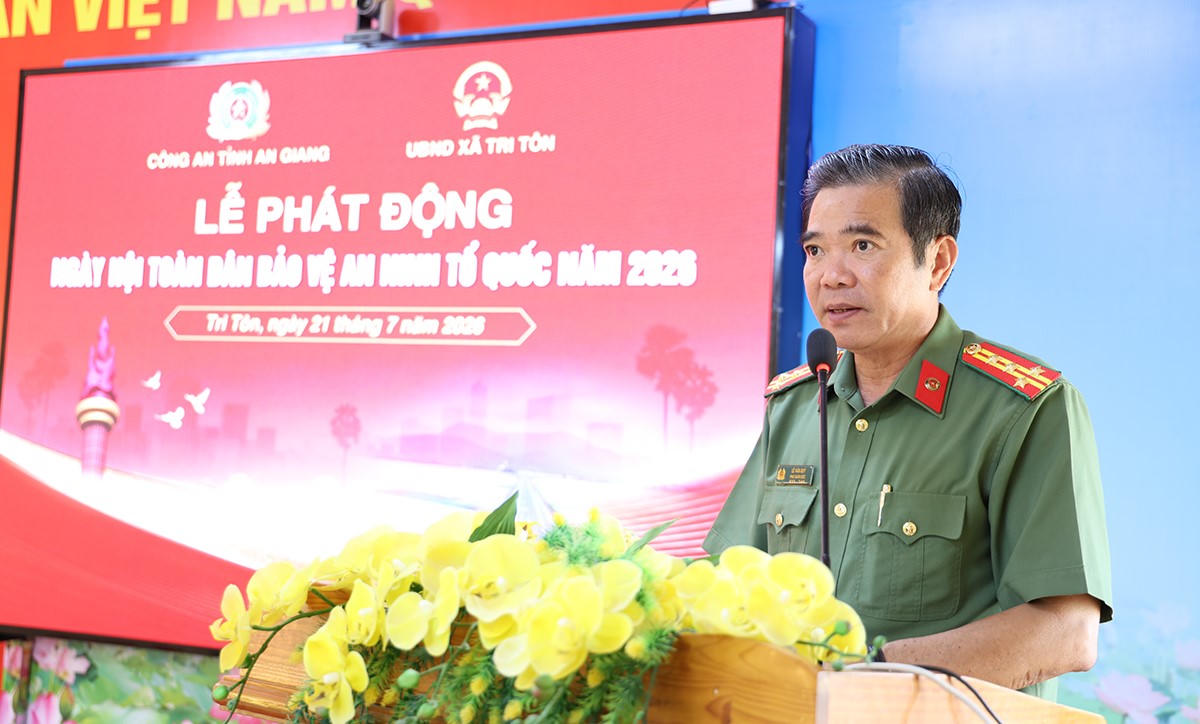 Hoạt động ý nghĩa, thiết thực tại 'Ngày hội toàn dân bảo vệ an ninh Tổ quốc' xã Tri Tôn