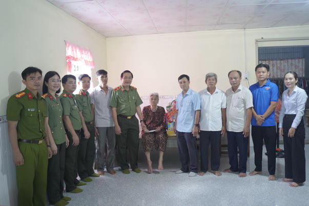 Lan tỏa đạo lý "Đền ơn đáp nghĩa" ở Cà Mau