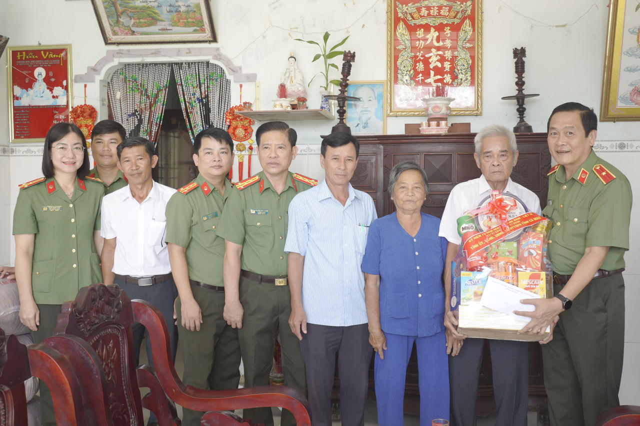 Lan tỏa đạo lý "Đền ơn đáp nghĩa" ở Cà Mau