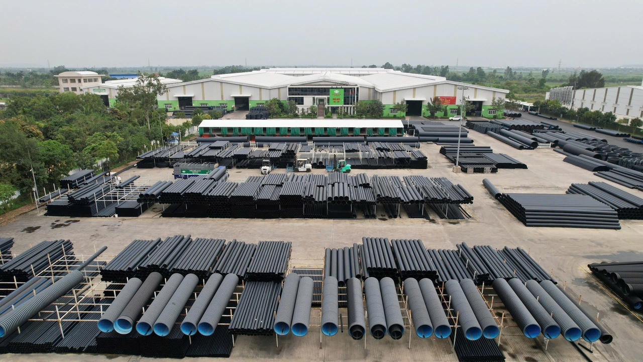 Nhựa Tiền Phong ghi nhận lợi nhuận trước thuế trong quý đạt 576,9 tỷ đồng, tăng 195,3 tỷ đồng, tương đương 51,2% so với mức 381,6 tỷ đồng của cùng kỳ năm 2025. 