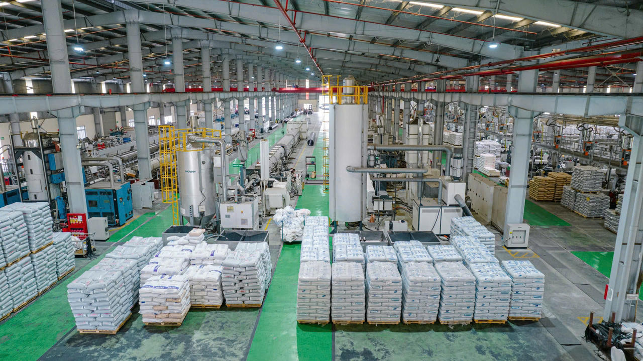 Nhựa Tiền Phong tăng tốc, lợi nhuận 6 tháng đạt 97% kế hoạch cả năm