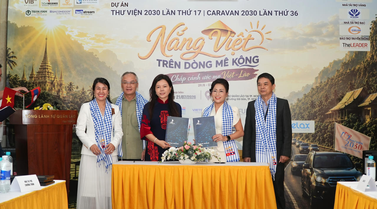 Ban tổ chức ký kết thỏa thuận hợp tác với các doanh nghiệp tài trợ dự án Thư viện 2030