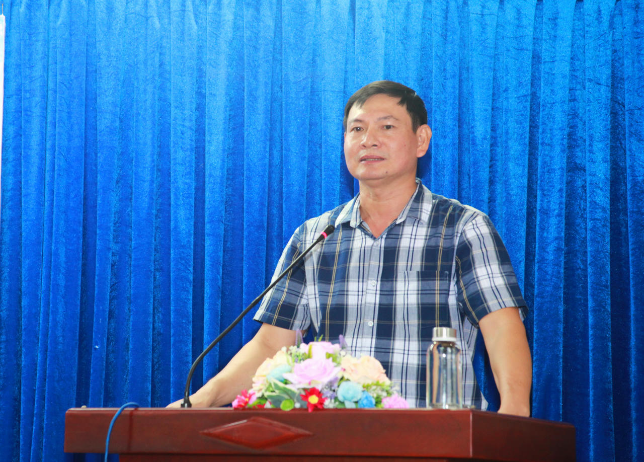 Ông Hứa Sít - Chủ tịch UBND xã Vĩnh Lợi phát biểu cảm ơn Ban Thường vụ Tỉnh đoàn Cà Mau và đơn vị đồng hành.