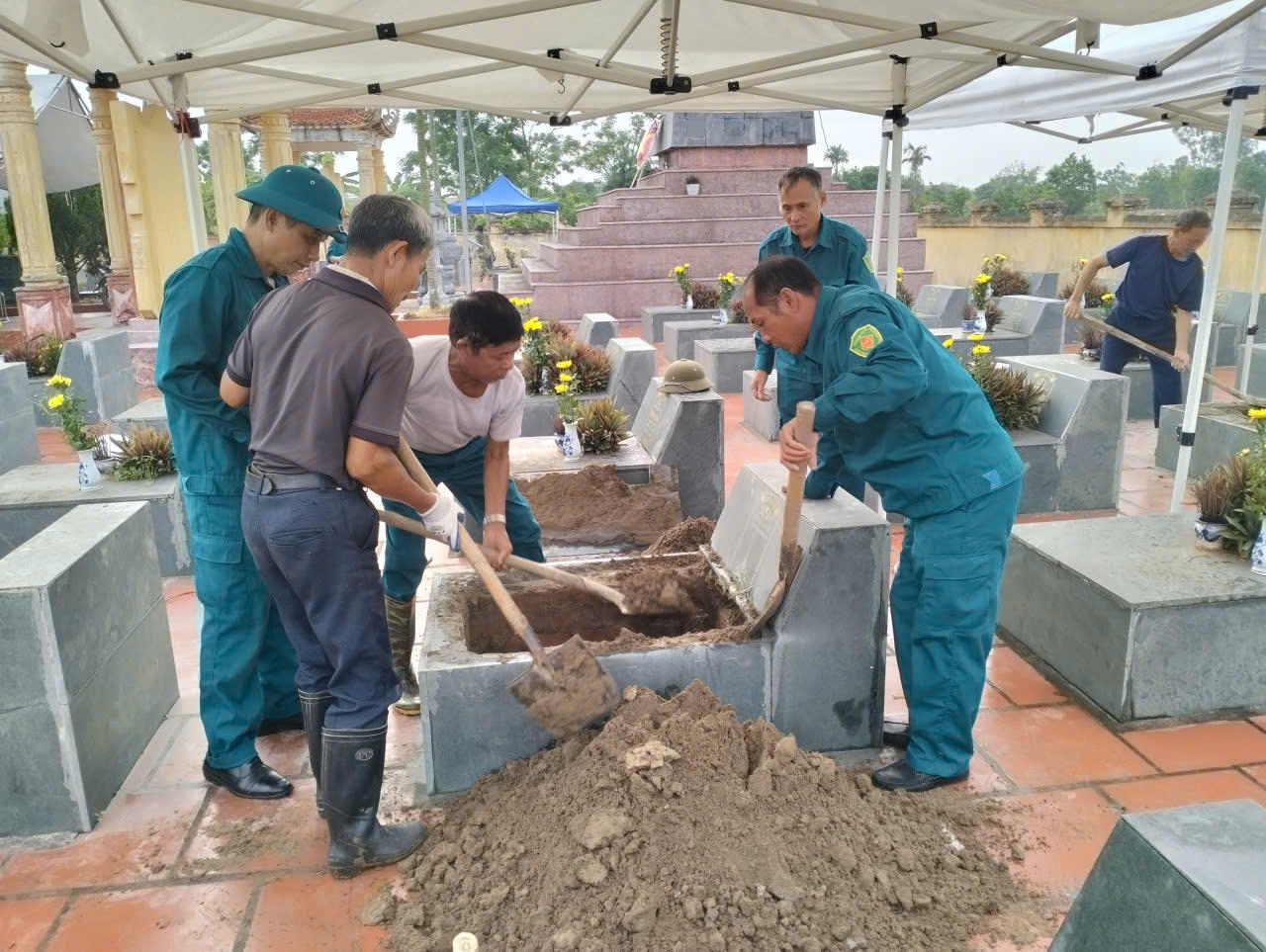 Hải Phòng: Ban CHQS xã Khúc Thừa Dụ đẩy mạnh hoạt động "Đền ơn đáp nghĩa"