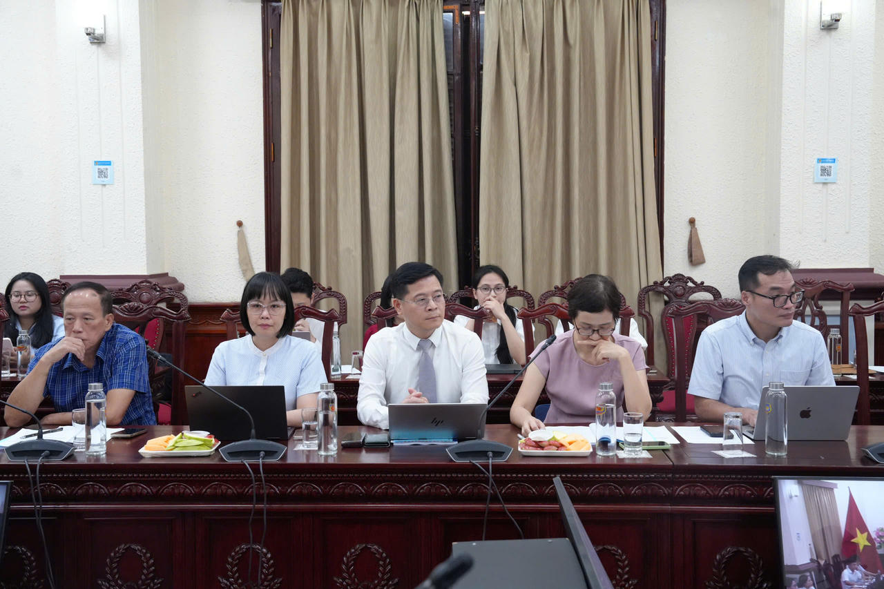 Đề xuất định hướng hoàn thiện hệ thống tư pháp, bổ trợ tư pháp trong kỷ nguyên mới