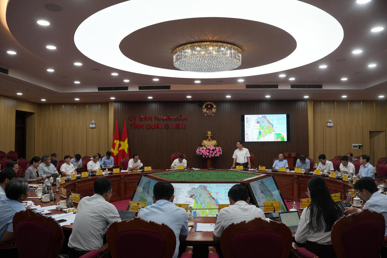 Đà Nẵng, Quảng Ngãi bàn kế hoạch phát triển liên kết vùng, phát huy lợi thế sau khi sắp xếp đơn vị hành chính
