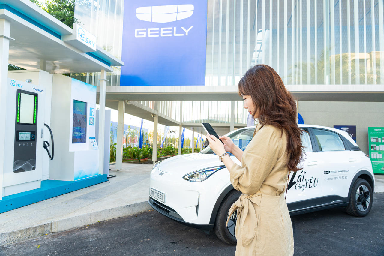 VETC Trạm sạc kết nối hơn 350 trụ sạc trên toàn quốc, phủ khoảng 50% mạng lưới trạm sạc đa thương hiệu tại Việt Nam