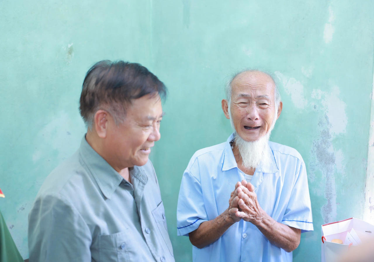 Tháng Bảy nghĩa tình trên quê hương Nga An