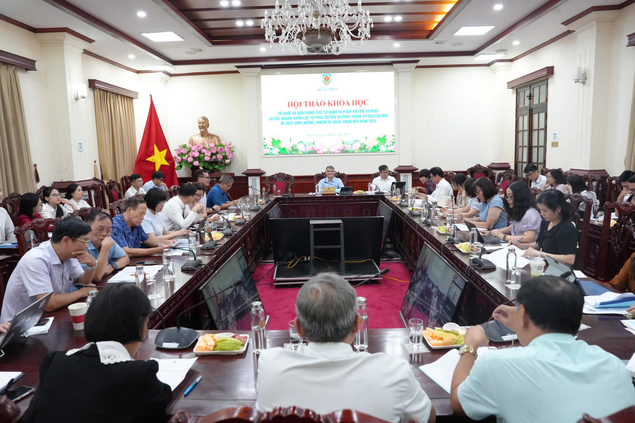 Quang cảnh Hội thảo