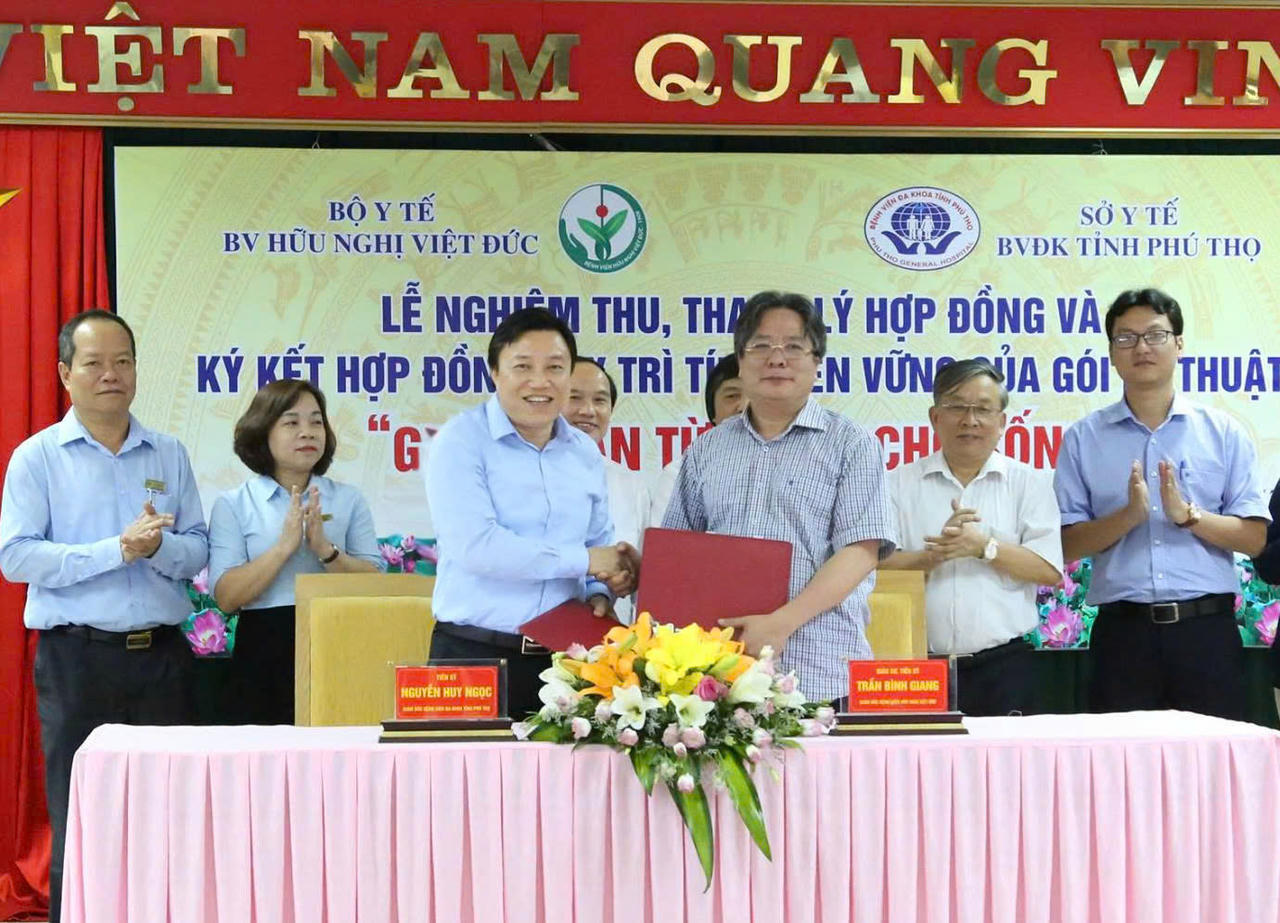 Nỗ lực tiên phong từ quyết tâm đưa y học hiện đại về quê hương Đất Tổ
