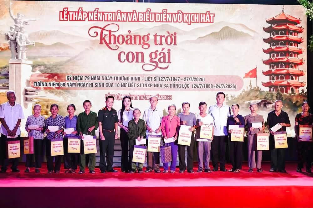 Nhiều hoạt động tri ân các anh hùng liệt sĩ tại Ngã ba Đồng Lộc