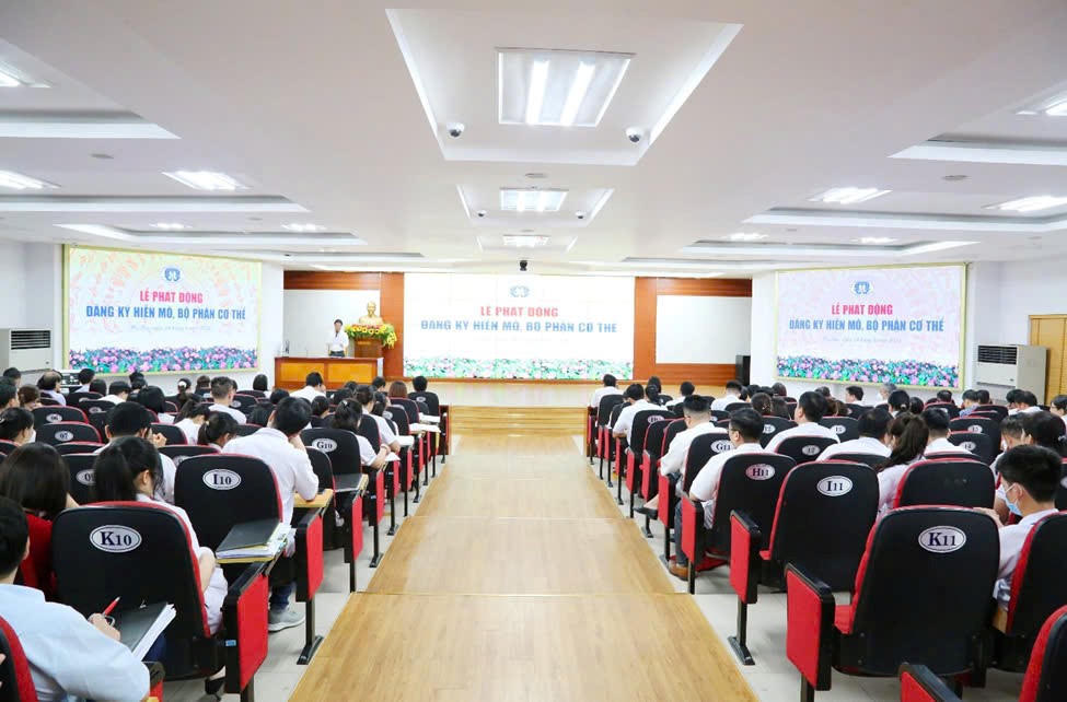 Lễ phát động hiến mô, bộ phận cơ thể tại Bệnh viện Đa khoa tỉnh Phú Thọ. (Ảnh: ĐVCC)