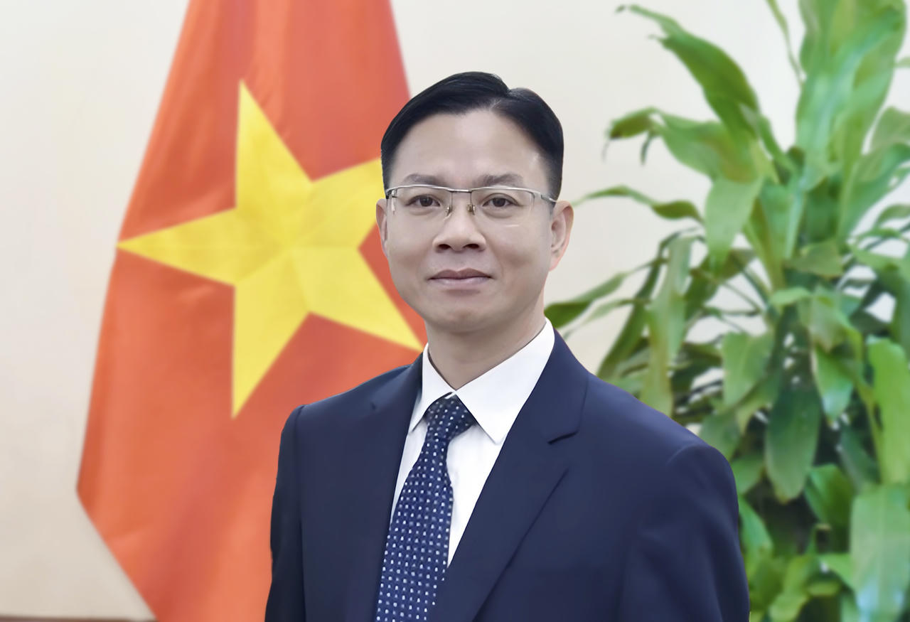 Đổi mới công tác đối ngoại nhân dân, góp phần kiến tạo sức mạnh tổng hợp của nền ngoại giao Việt Nam 
