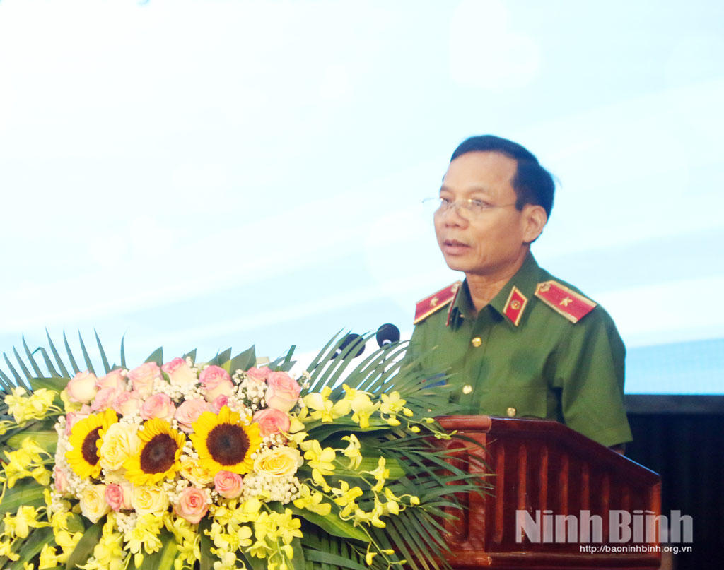 Thiếu tướng Nguyễn Thanh Sơn, Phó Chánh Văn phòng Cơ quan Cảnh sát điều tra Bộ Công an phát biểu tại chương trình.Ảnh: Trần Ích