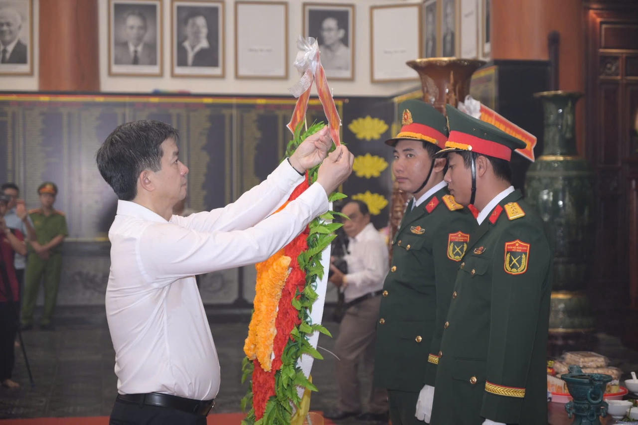 An Giang tổ chức Lễ giỗ các Anh hùng, liệt sĩ và người có công