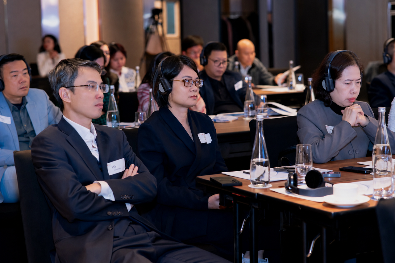 Với các chương trình quy hoạch lãnh đạo kế cận, ROX Group từng bước xây dựng hệ thống phát triển nhân tài phục vụ chiến lược dài hạn.
