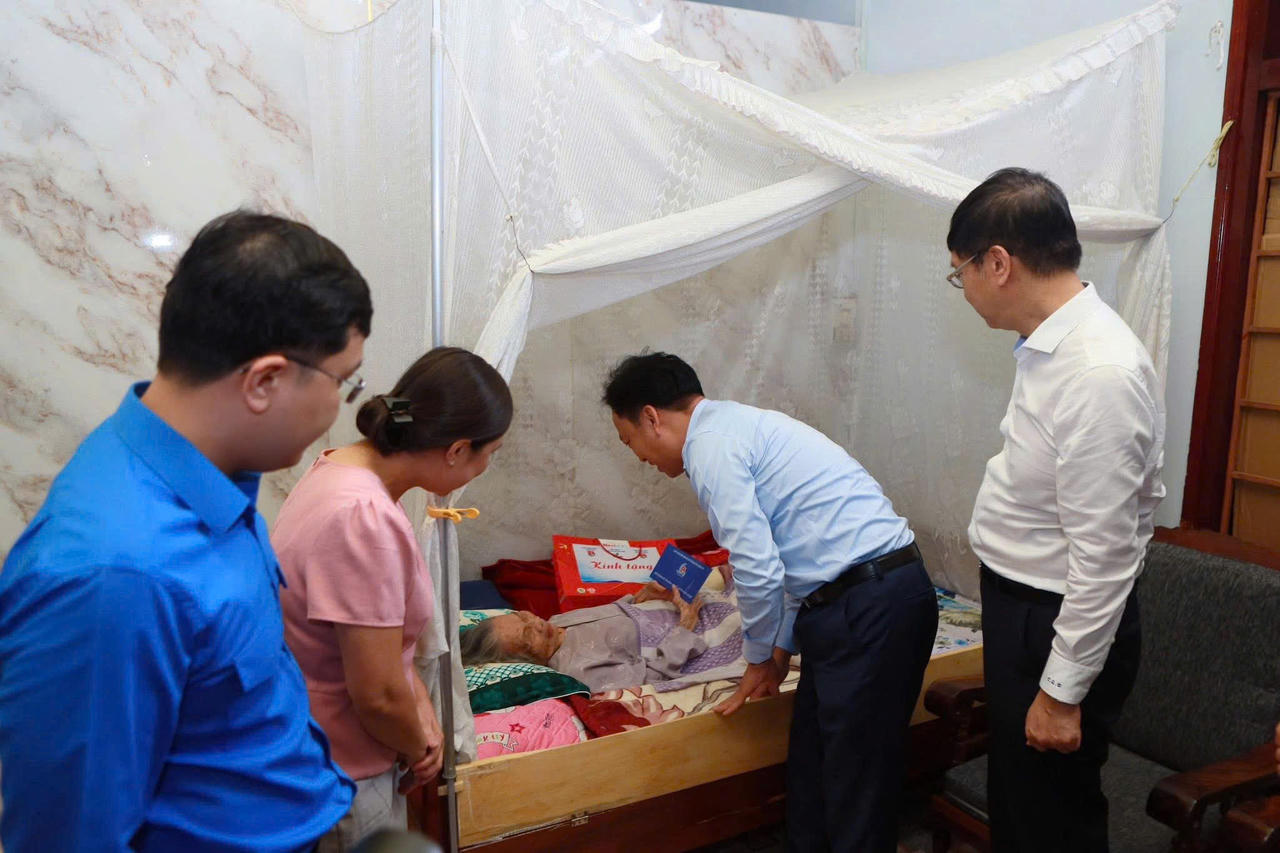 Tuổi trẻ Chính phủ triển khai chuỗi hoạt động tri ân nhân Ngày Thương binh - Liệt sĩ