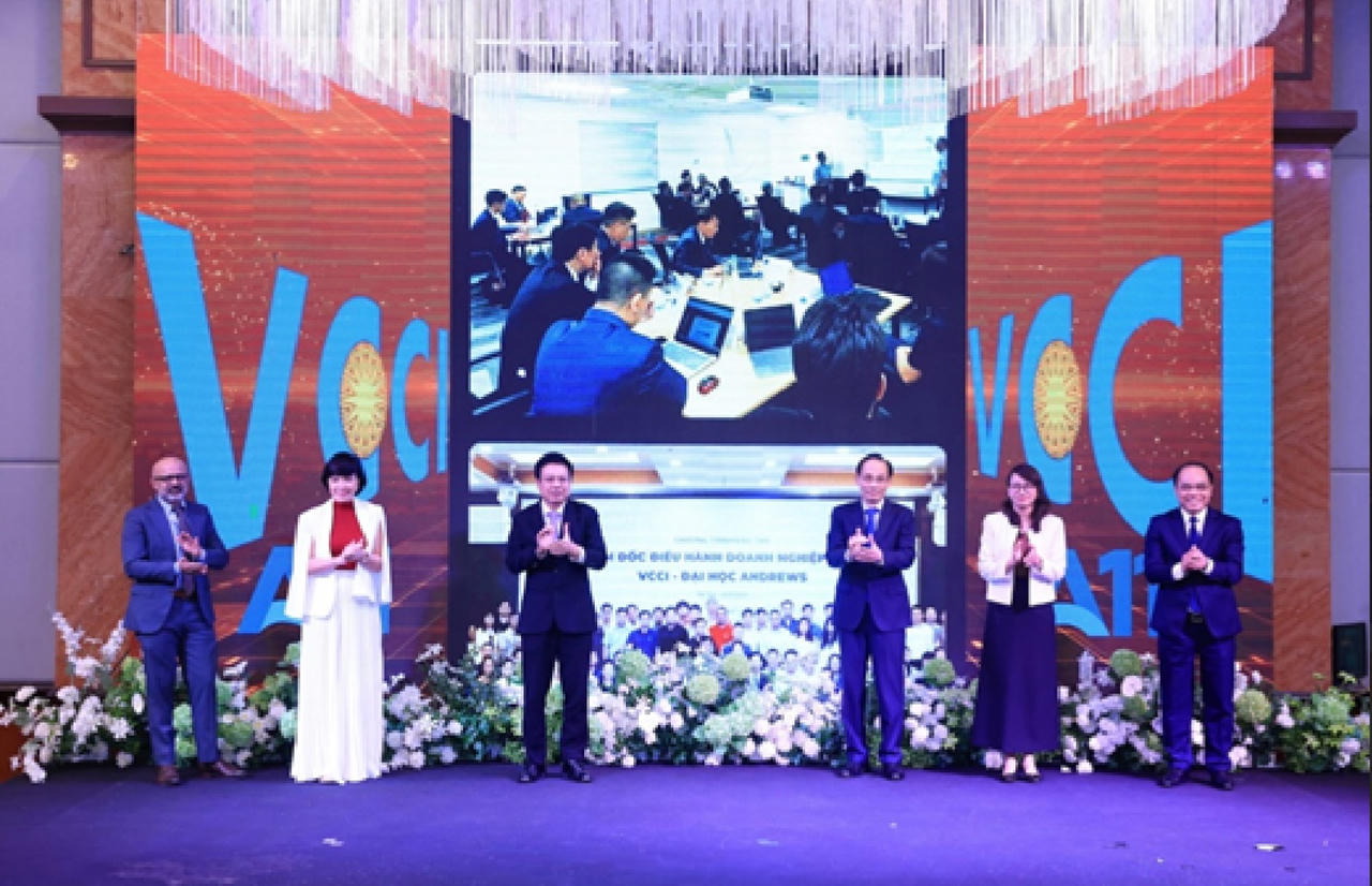 Nâng cao năng lực lãnh đạo doanh nghiệp trong kỷ nguyên số