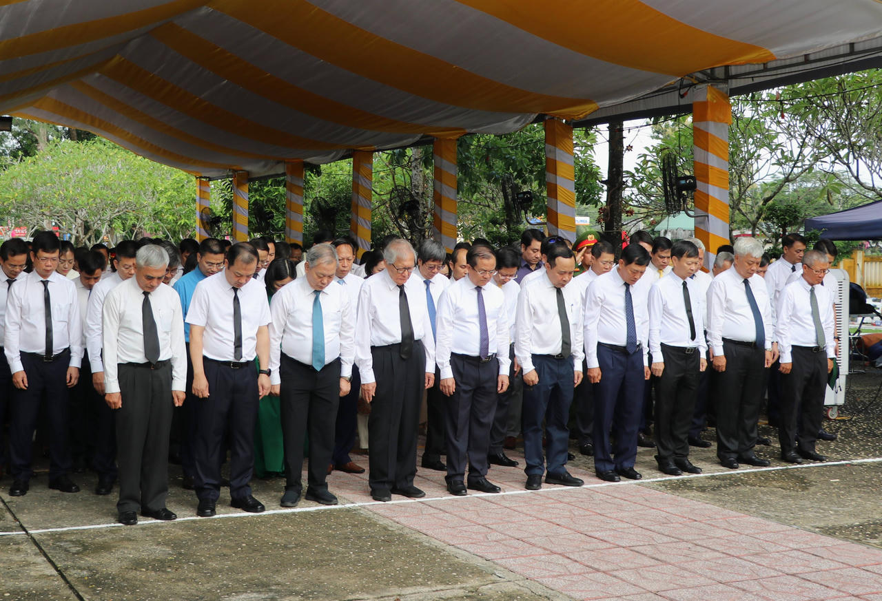 Bộ Khoa học và Công nghệ tổ chức hoạt động về nguồn ở Tây Ninh