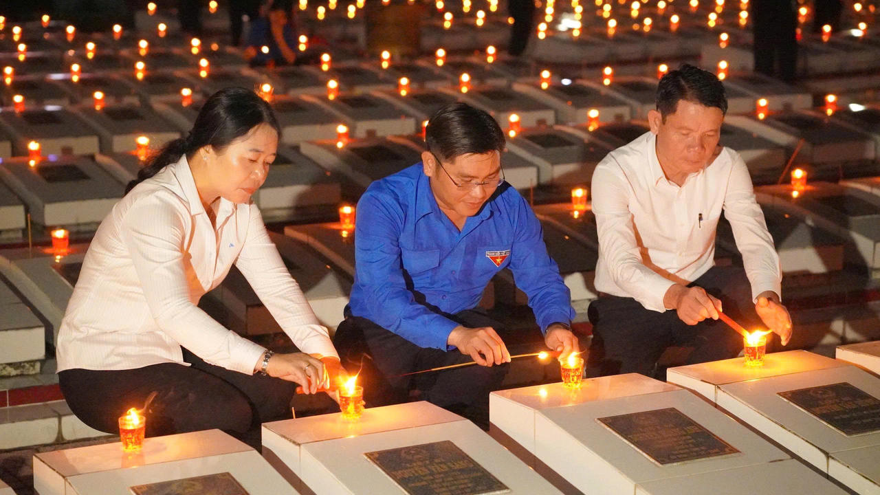  Đồng Tháp đã đồng loạt tổ chức các hoạt động tri ân các Anh hùng liệt sĩ nhân Ngày Thương binh - Liệt sĩ