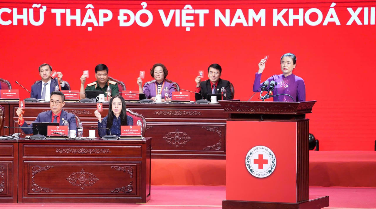 500 đại biểu tham dự phiên thứ nhất Đại hội Hội Chữ thập Đỏ Việt Nam lần thứ XII