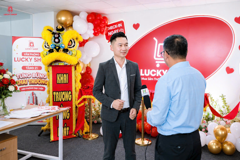 Anh Bùi Trường Giang – Quản lý Phát triển Thị trường Lucky Shopping Việt Nam.
