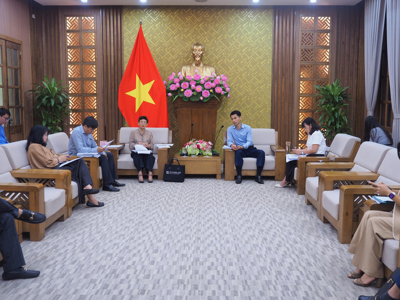 Nâng cao chất lượng tổng rà soát văn bản quy phạm pháp luật trong lĩnh vực ngân hàng
