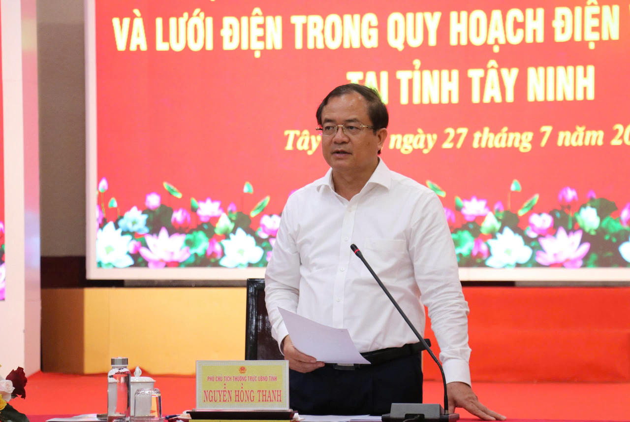 Ông Nguyễn Hồng Thanh - Phó Chủ tịch Thường trực UBND tỉnh Tây Ninh phát biểu tại buổi làm việc với đoàn công tác. Ảnh: Lê Lối