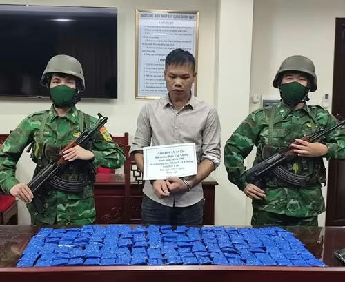 Triệt phá vụ vận chuyển 30.000 viên ma túy tổng hợp qua Hưng Yên