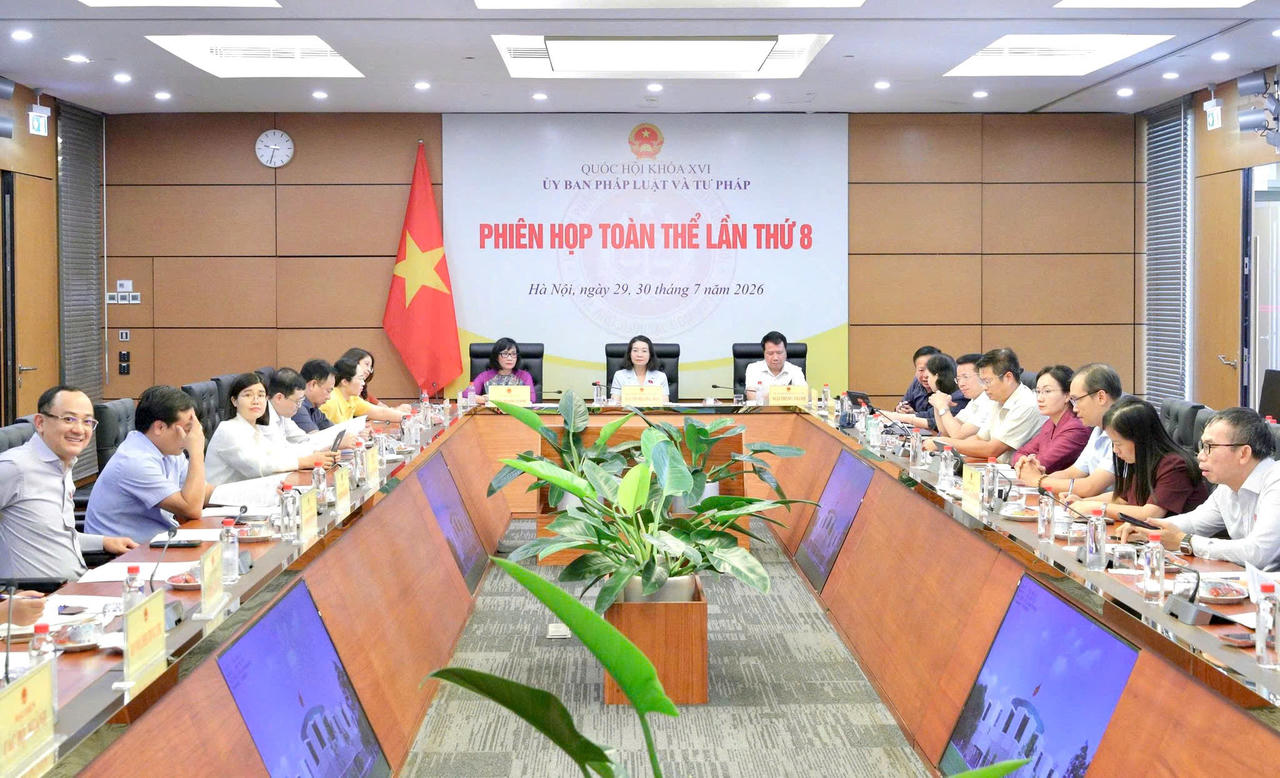 Ủy ban Pháp luật và Tư pháp thẩm tra chính thức dự án Luật Phổ biến, giáo dục pháp luật (sửa đổi)