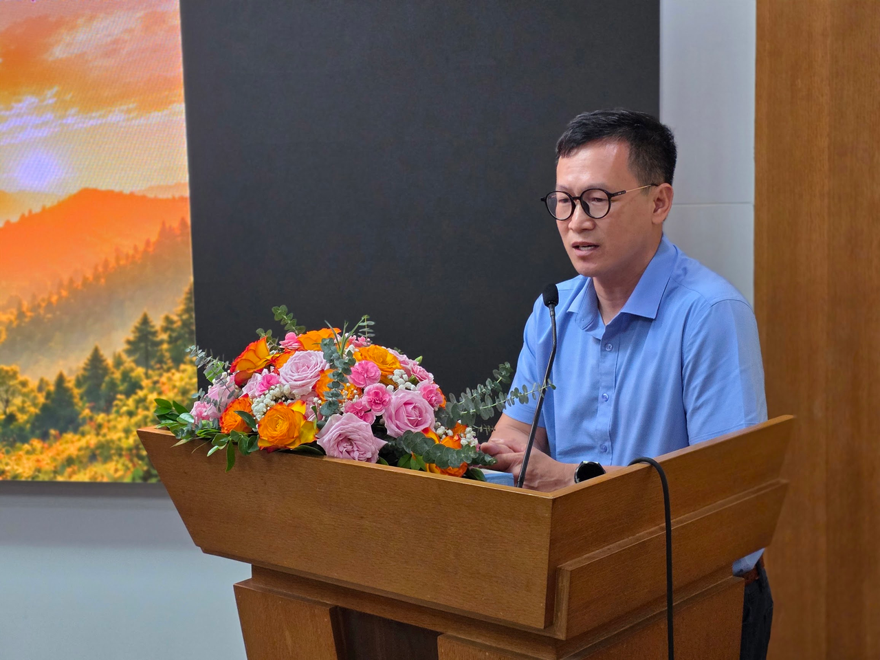 Khởi động Giải leo núi "Bước chân trên mây" mùa 3, lần đầu mở rộng cho vận động viên toàn quốc