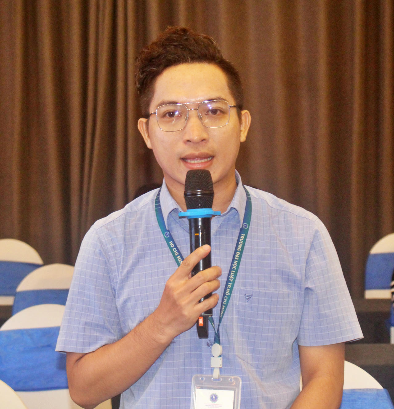 ThS Nguyễn Tấn Hoàng Hải, Khoa Luật Dân sự, Trường Đại học Luật TP HCM trình bày tham luận. Ảnh: N.An