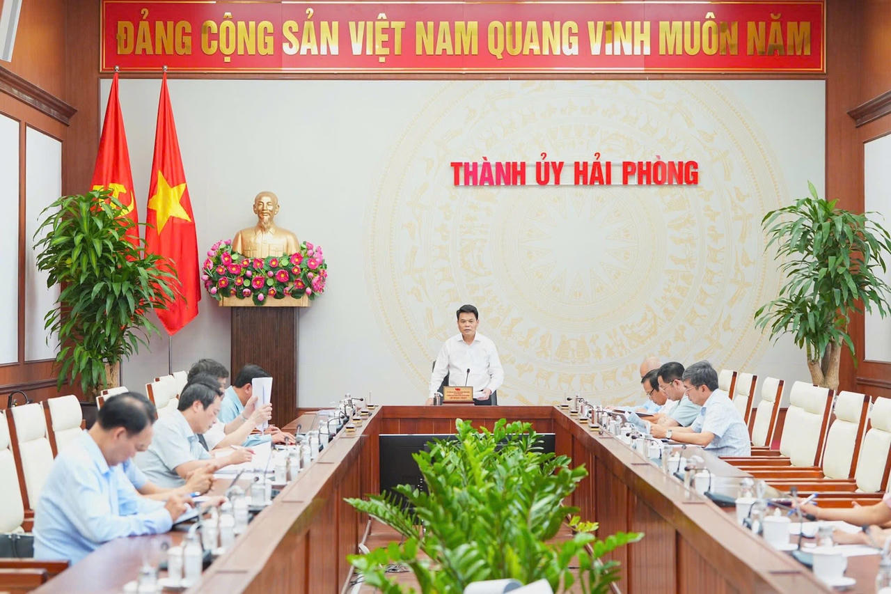 Thường trực Thành ủy Hải Phòng cho ý kiến về sắp xếp trường học và điều chỉnh quy hoạch