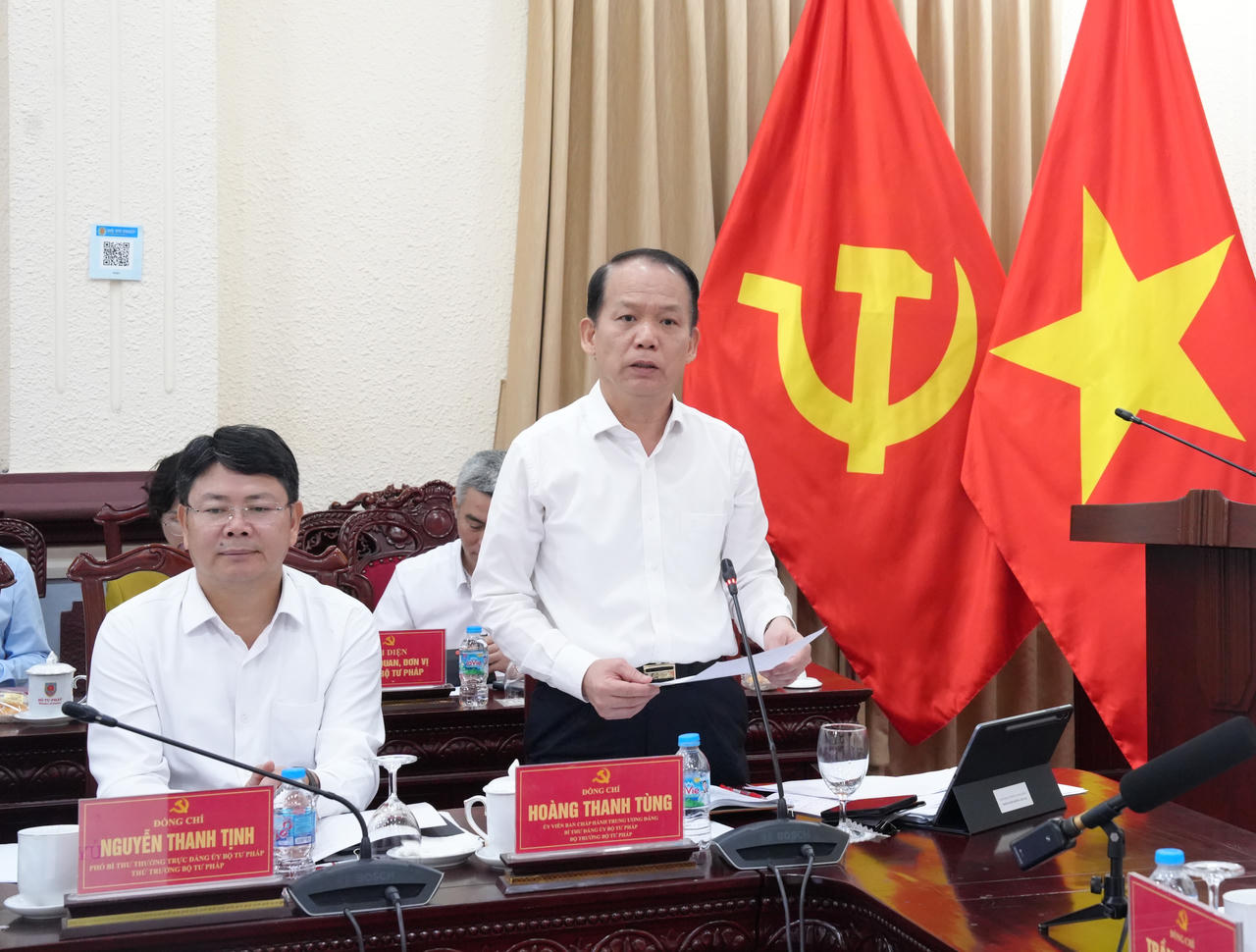 Bộ trưởng Bộ Tư pháp Hoàng Thanh Tùng phát biểu.