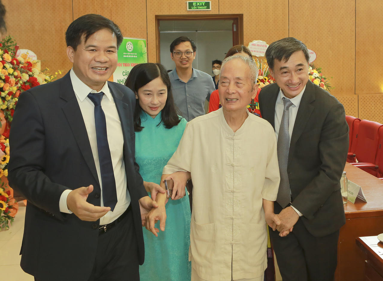 Tiếp bước người Thầy lớn - Viết tiếp trang sử vẻ vang của Bệnh viện Bạch Mai và nền y học Việt Nam