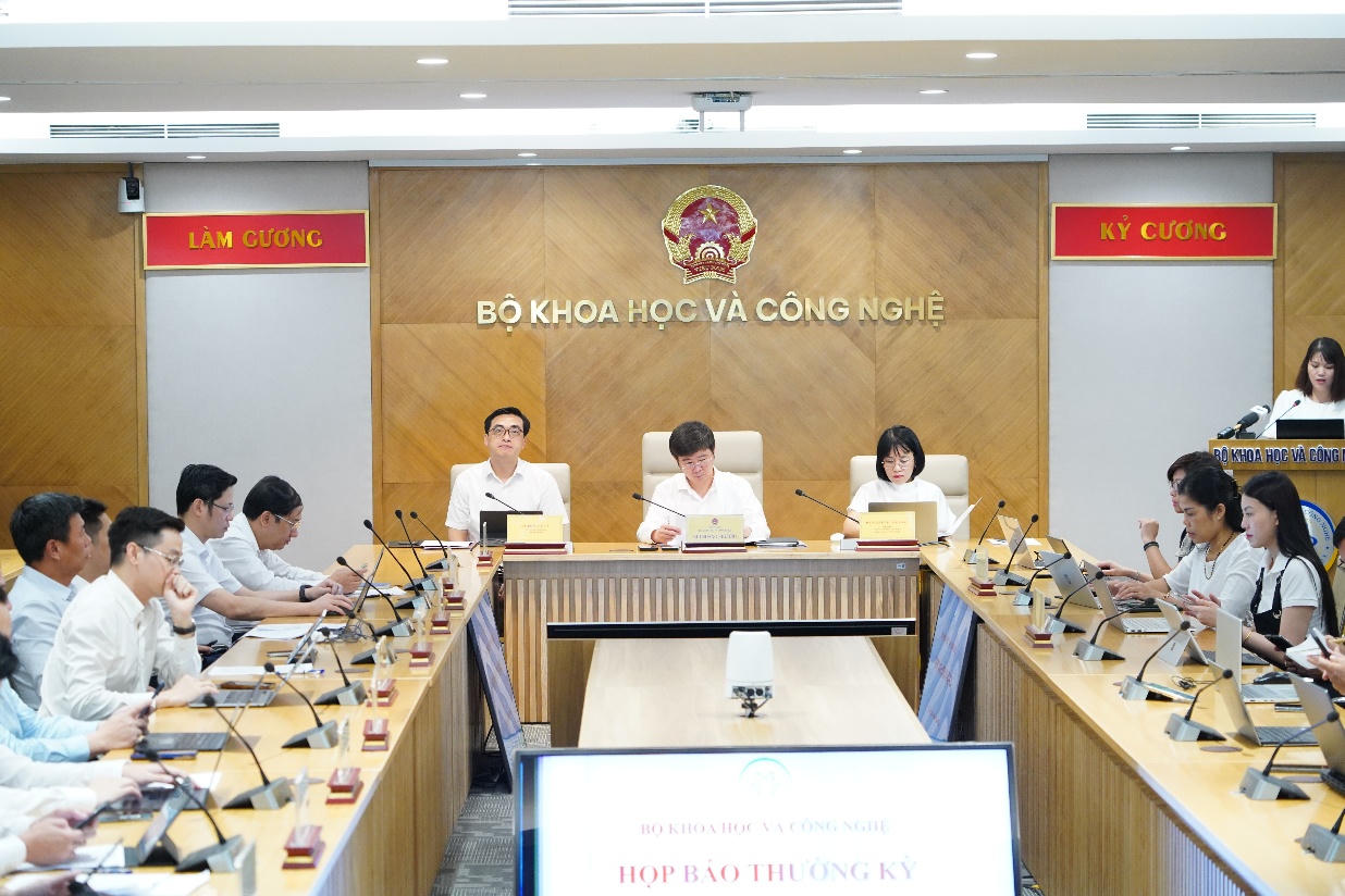 Toàn cảnh Họp báo thường kỳ tháng 7.2026 (Ảnh: MST)