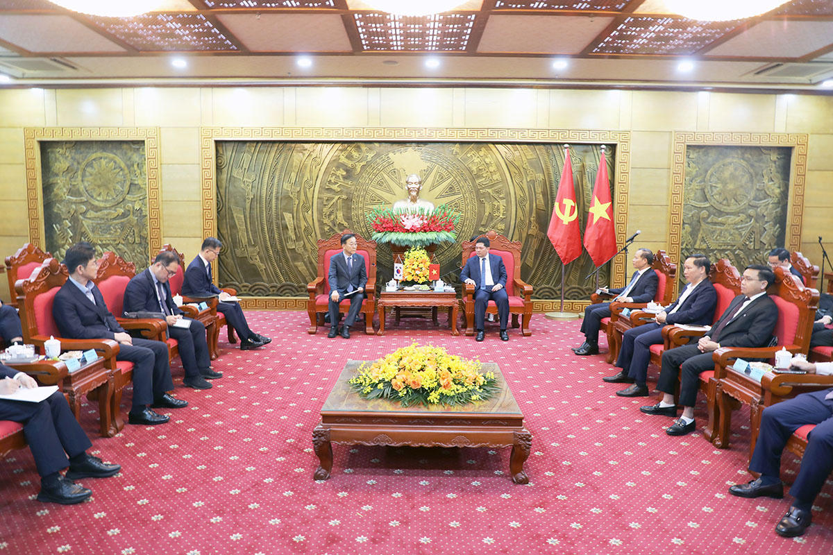 Quang cảnh buổi làm việc.(Ảnh Cổng thông tin điện tử tỉnh Bắc Ninh)