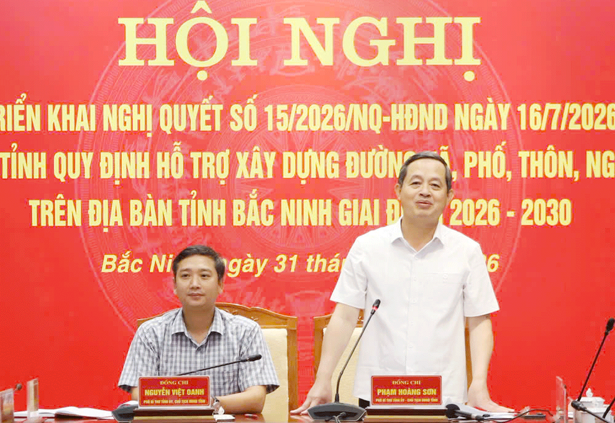 Ông Phạm Hoàng Sơn, Phó Bí thư Tỉnh ủy, Chủ tịch UBND tỉnh phát biểu kết luận hội nghị.(Ảnh: Cổng thông tin điện tử tỉnh Bắc Ninh)