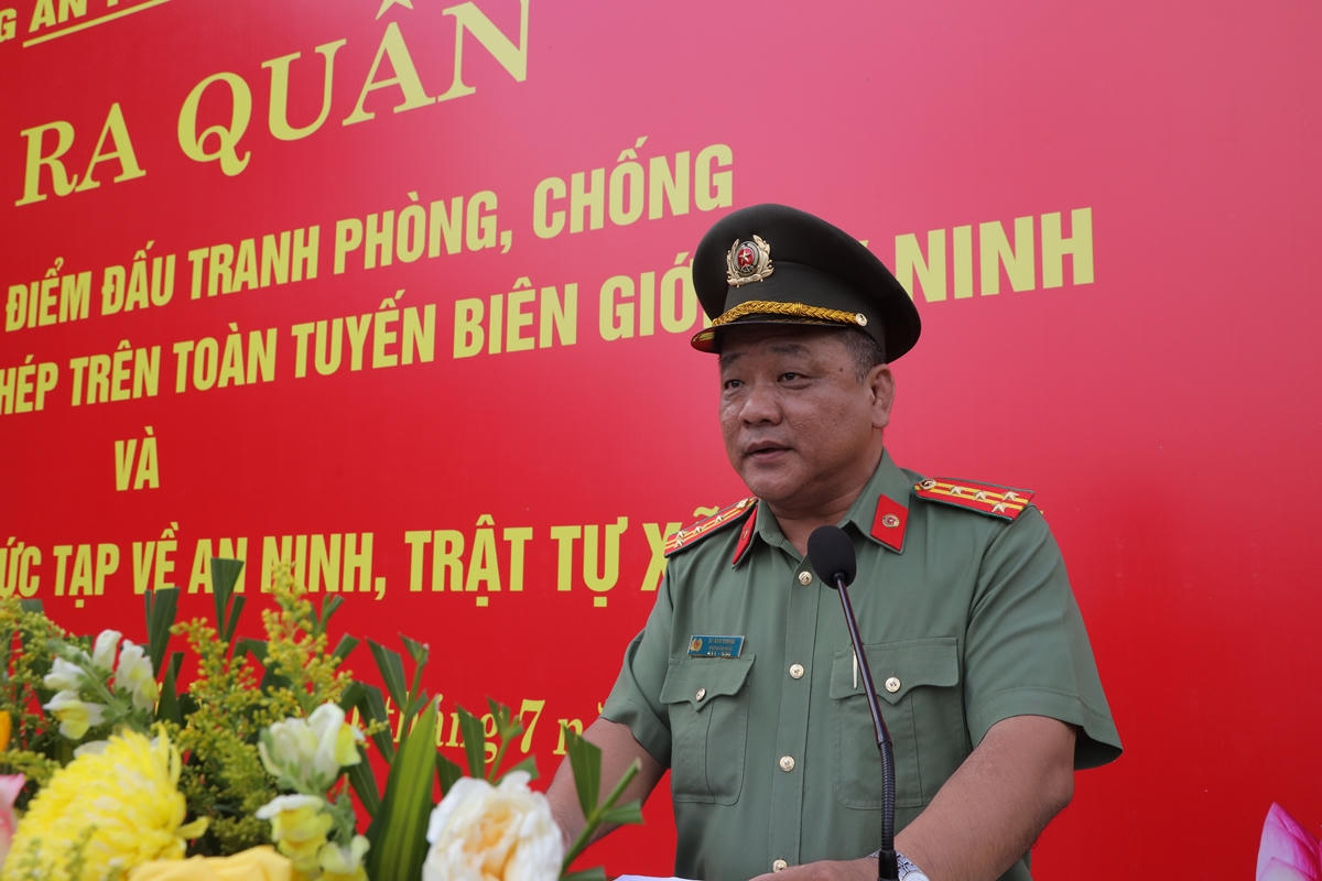 Đại tá Lê Văn Thuận – Phó Giám đốc Công an tỉnh Tây Ninh phát biểu (ảnh: Công an Tây Ninh)
