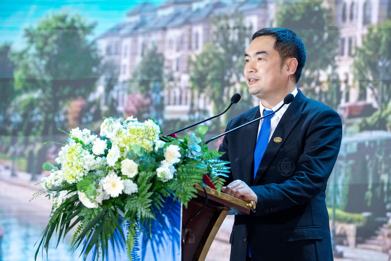 Ông Đỗ Văn Trường - PCT HĐQT Sunshine Group phát biểu tại sự kiện