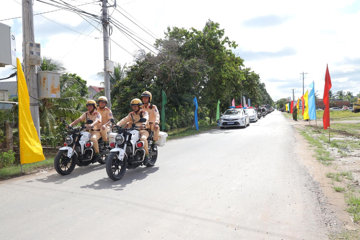 Tây Ninh ra quân bảo đảm an ninh tuyến biên giới
